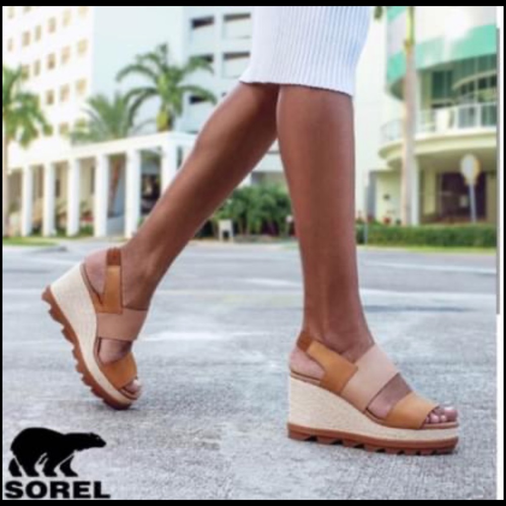NEW IN BOX SOREL WEDGES